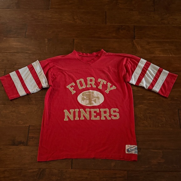 Red Vintage single Stitch San Francisco Forty Niners Shirt with White Stripes - Picture 2 of 14